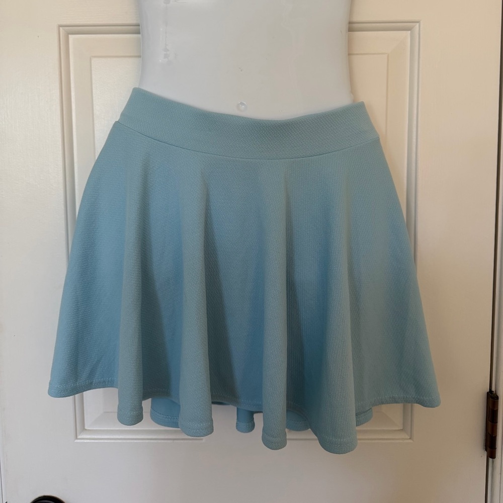 Light Blue Textured Skater Skirt | Size M | Elastic Waist | Flowy Mini